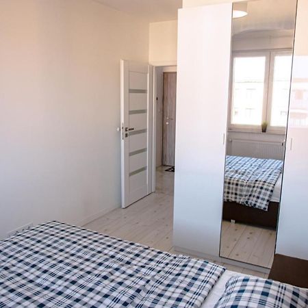 Apartment Klobucka Варшава Экстерьер фото